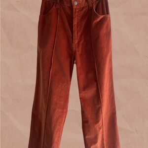 Lykke Wulf, Corduroy pants.